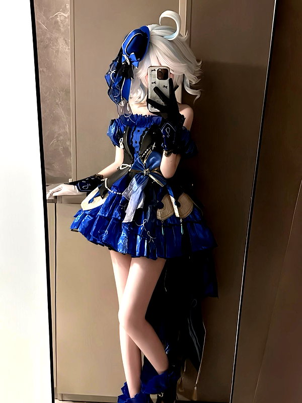 gallery_cosplayer instagram image archive image