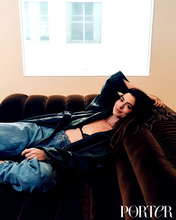 annehathaway instagram image archive image