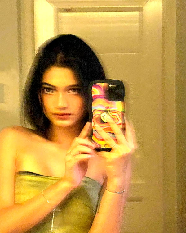 ratusfy_ instagram image archive image