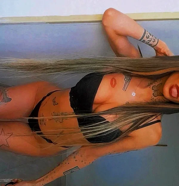 daria_cohen1988 instagram image archive image