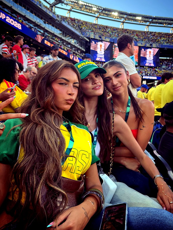 gabimfmoura instagram image archive image