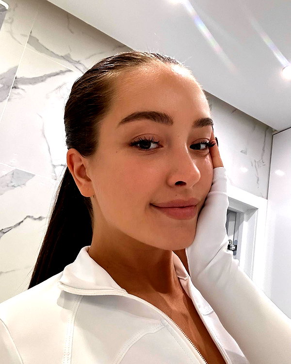 veroni22ka instagram image archive image