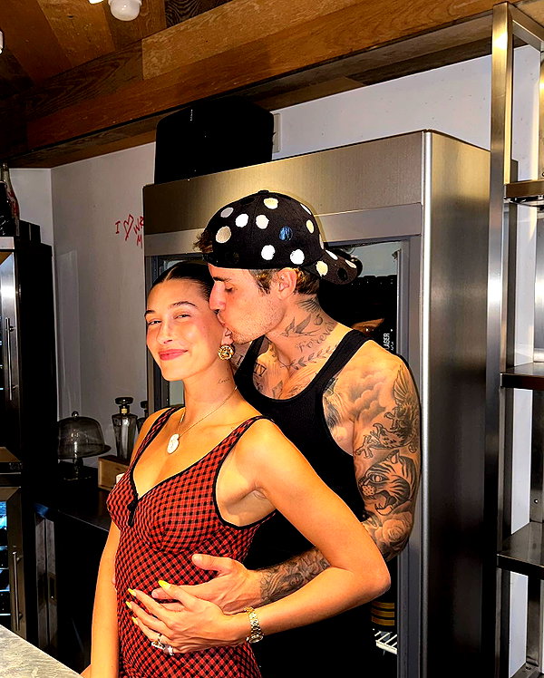 haileybieber instagram image archive image