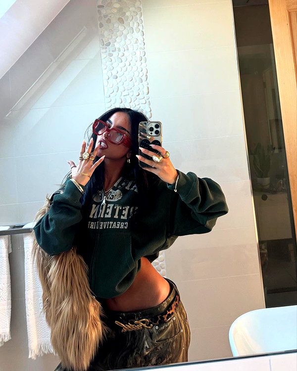 ellachristo instagram image archive image