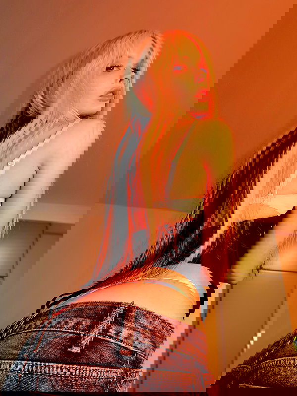 neondemoni neondemoni archive image