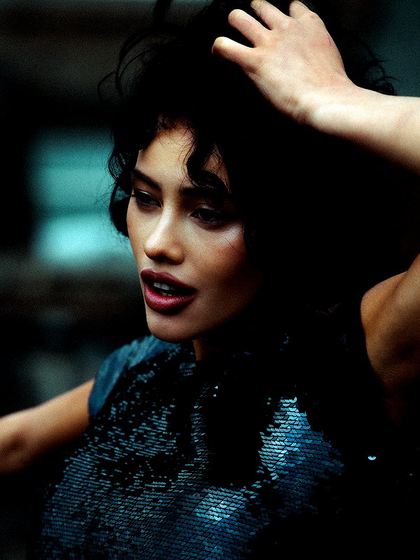 leonanaomii instagram image archive image