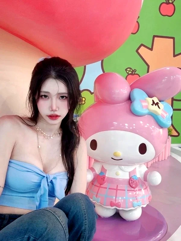 bora__look instagram image archive image