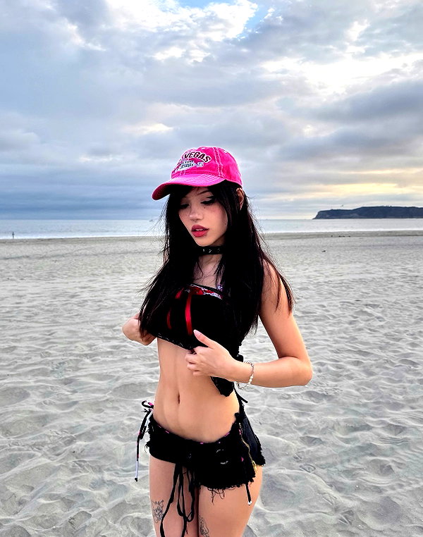 dracuina instagram image archive image