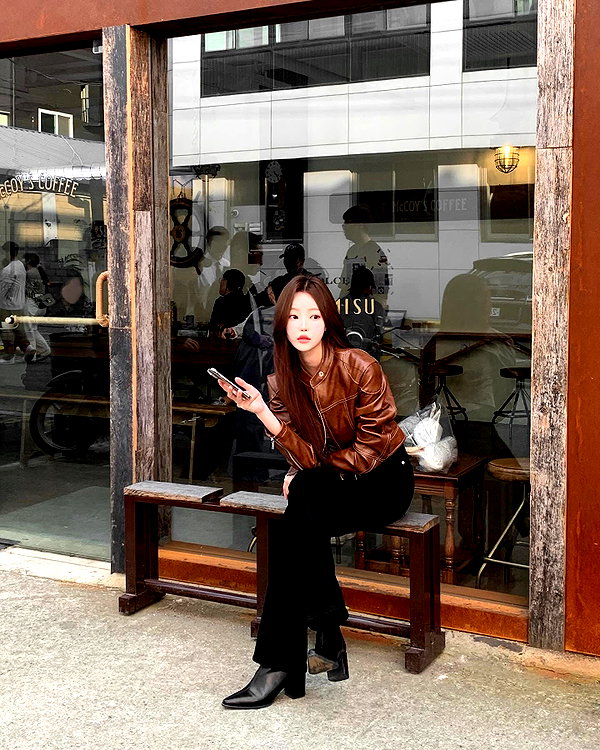 daxbin instagram image archive image