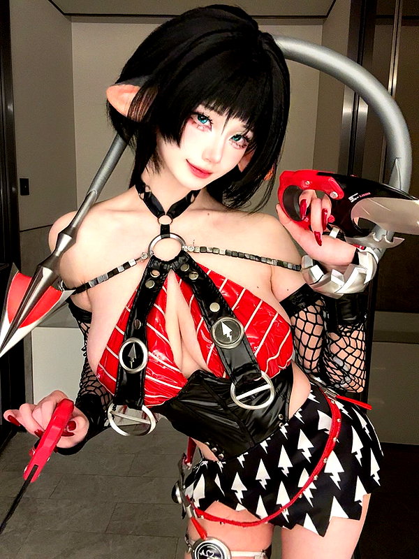 xier_cos instagram image archive image