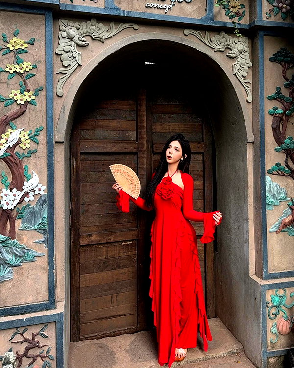 lyhythuedoxinh instagram image archive image