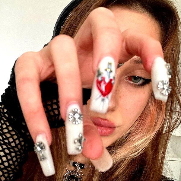 leanxhrt instagram image archive image