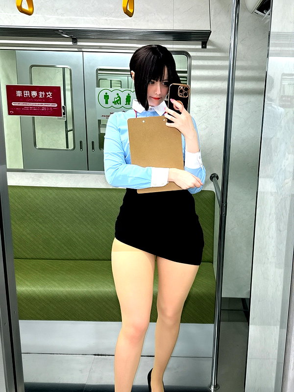 pepper_cos instagram image archive image