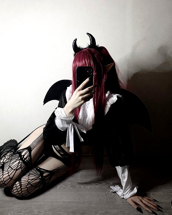 glowmoonshorty instagram image archive image