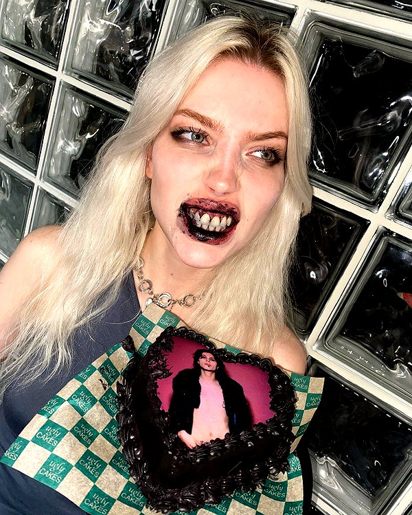 anya4everr instagram image archive image