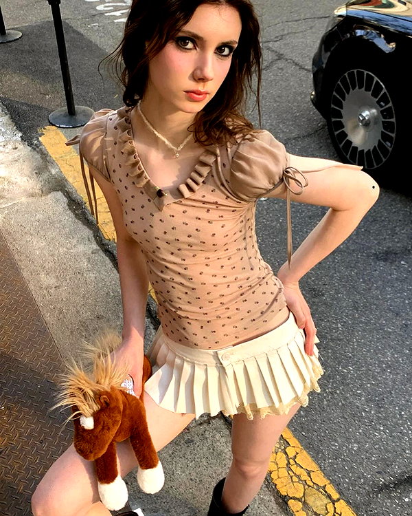 fair_mua instagram image archive image