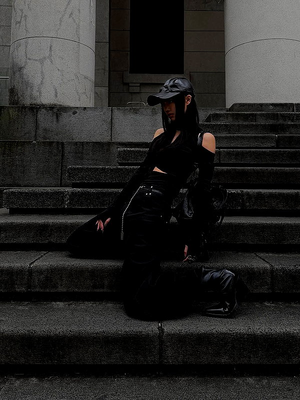 a.tinn___ archive image