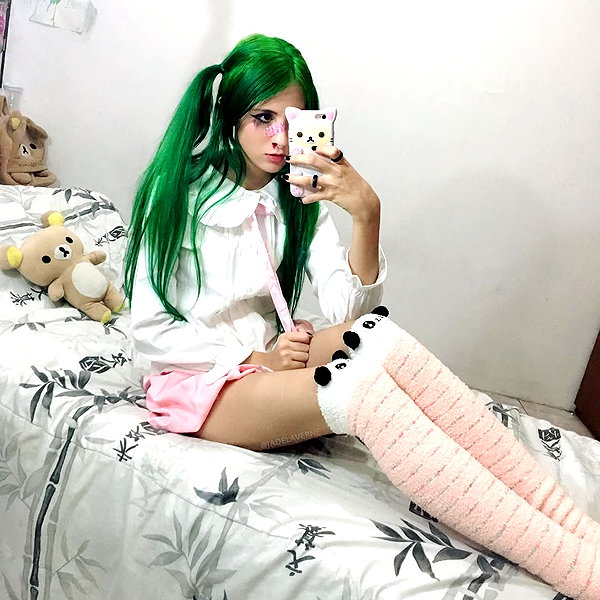 jadelaverne instagram image archive image