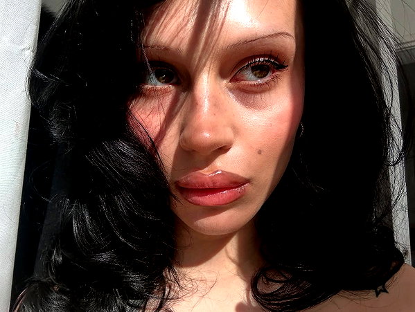 karolinaawasik instagram image archive image
