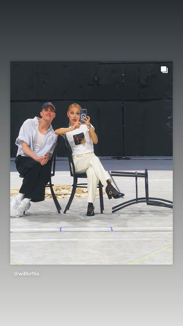 arianagrande instagram image archive image