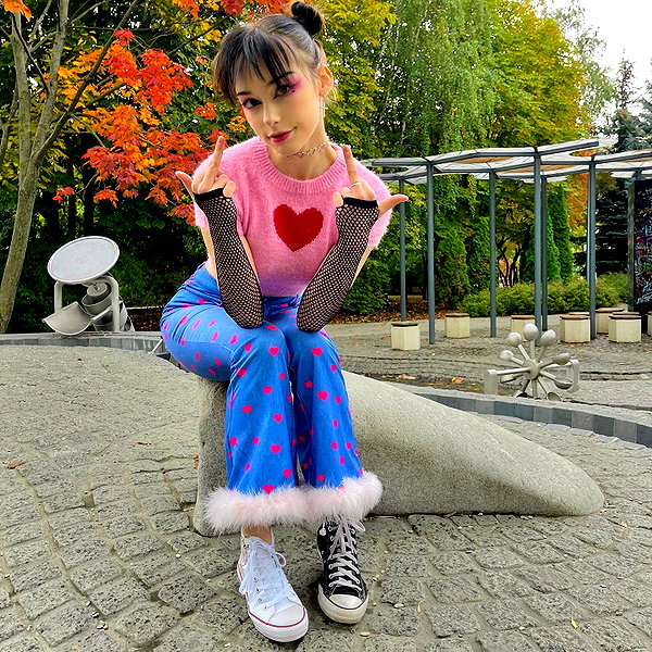 eva.mosevichhh instagram image archive image