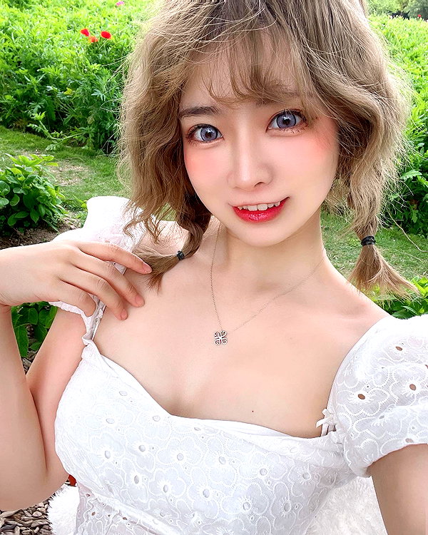 erokochiba instagram image archive image