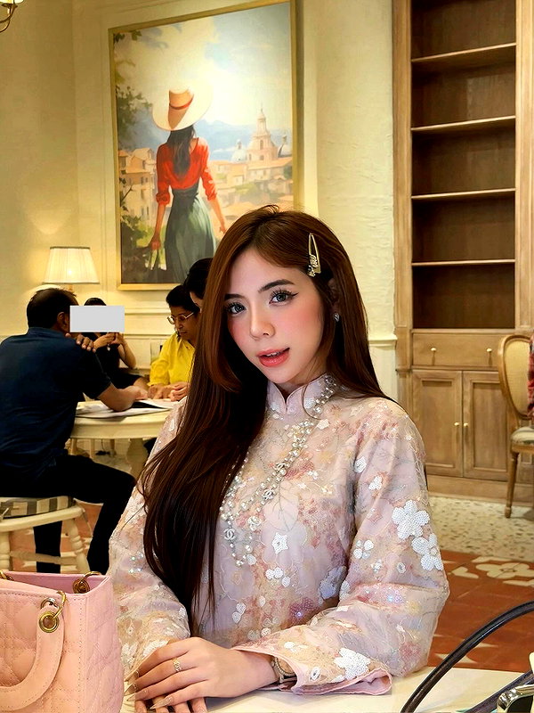 lyhythuedoxinh instagram image archive image