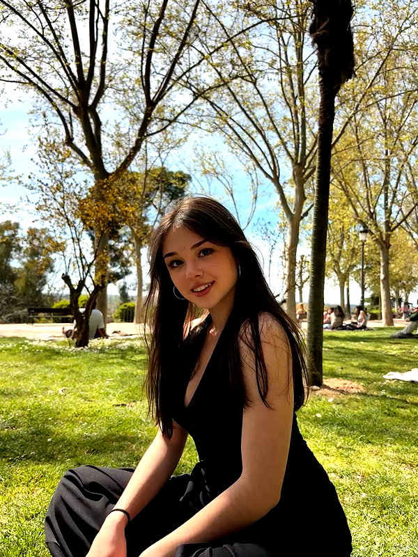 ameliaanav_ instagram image archive image