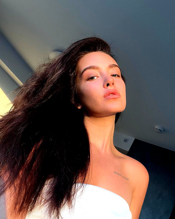 veroni22ka instagram image archive image