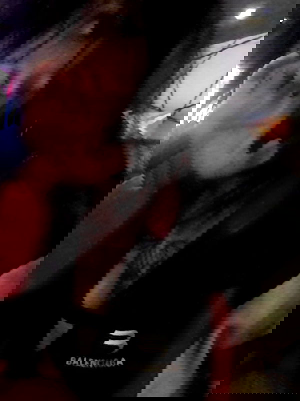 zommmbri zommmbri archive image