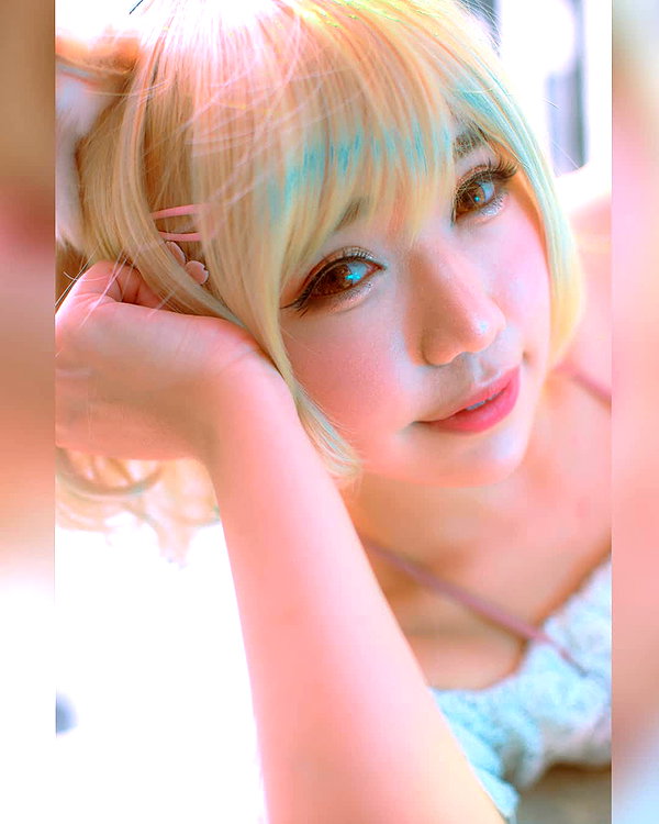 muze instagram image archive image