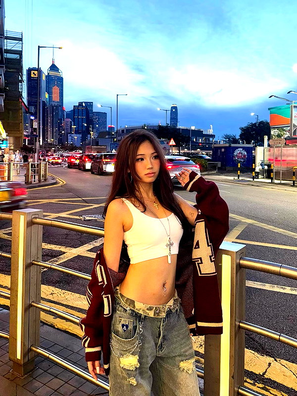 joycee.e instagram image archive image