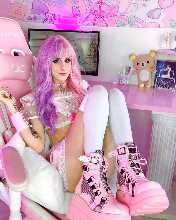 jadelaverne instagram image archive image