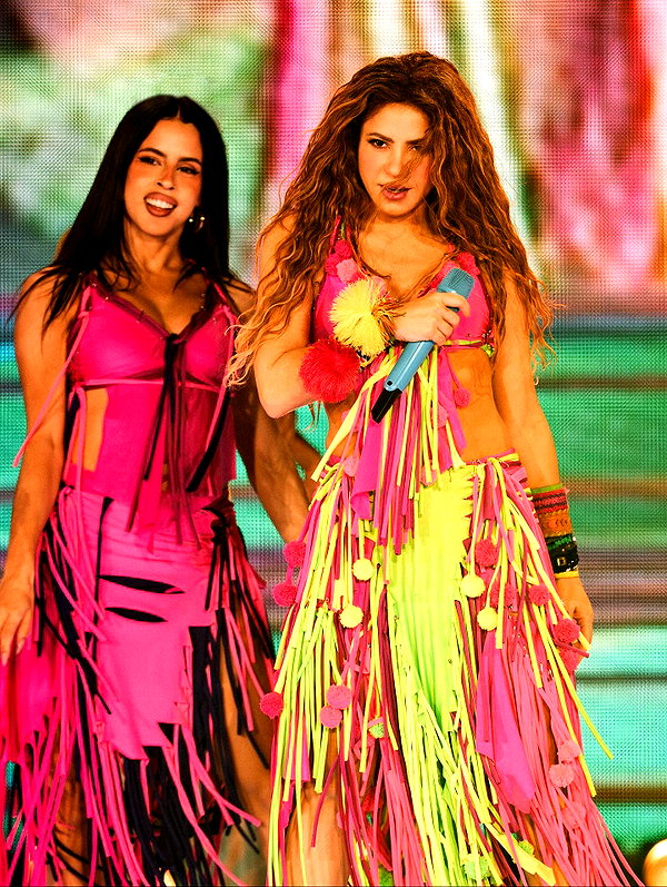 shakira instagram image archive image