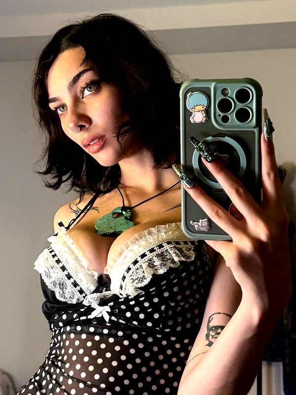 ibit3irl instagram image archive image