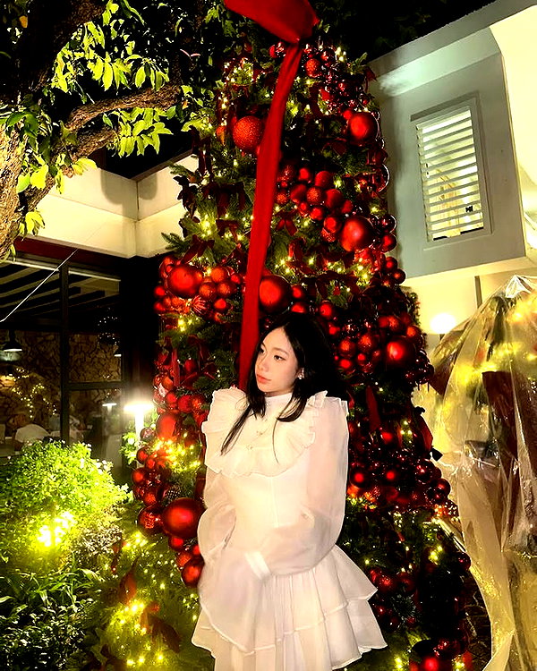 lyhythuedoxinh instagram image archive image