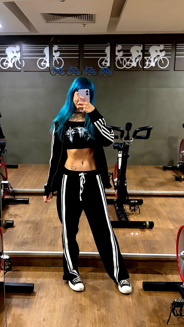 jadelaverne instagram image archive image