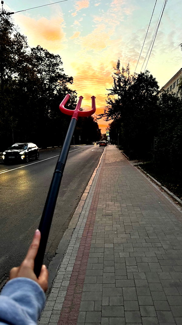 aly.revolver instagram image archive image