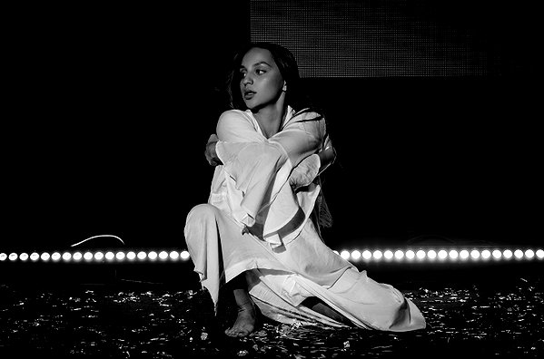 ariana_vomi instagram image archive image