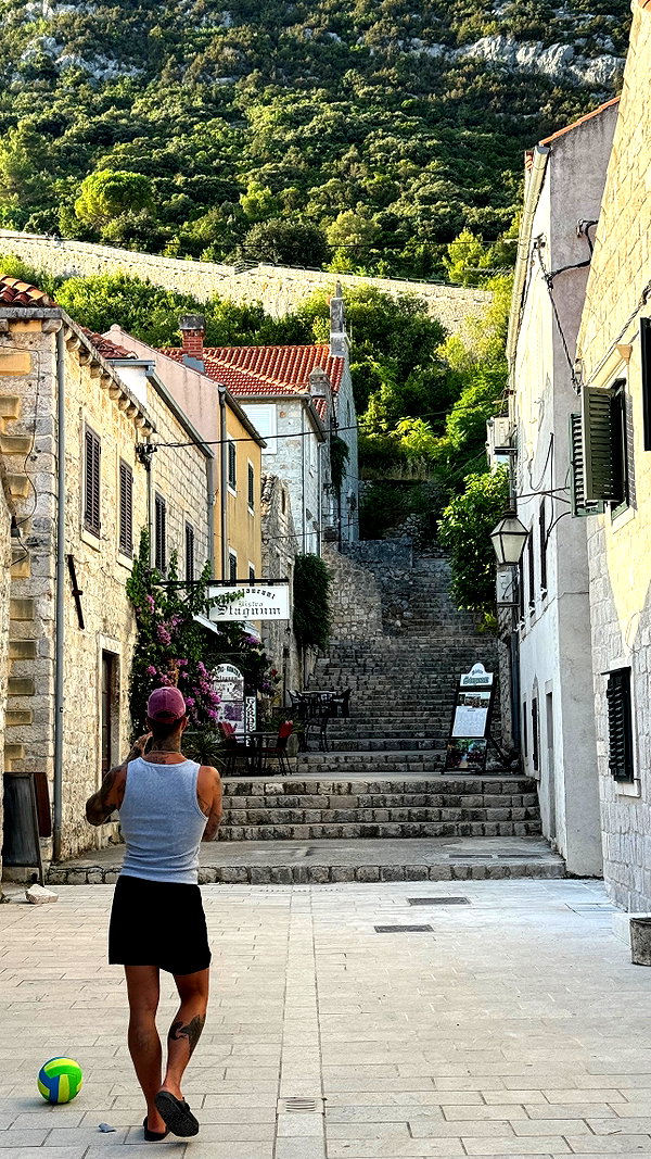 sullivang_ instagram image archive image