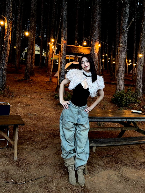 lyhythuedoxinh instagram image archive image