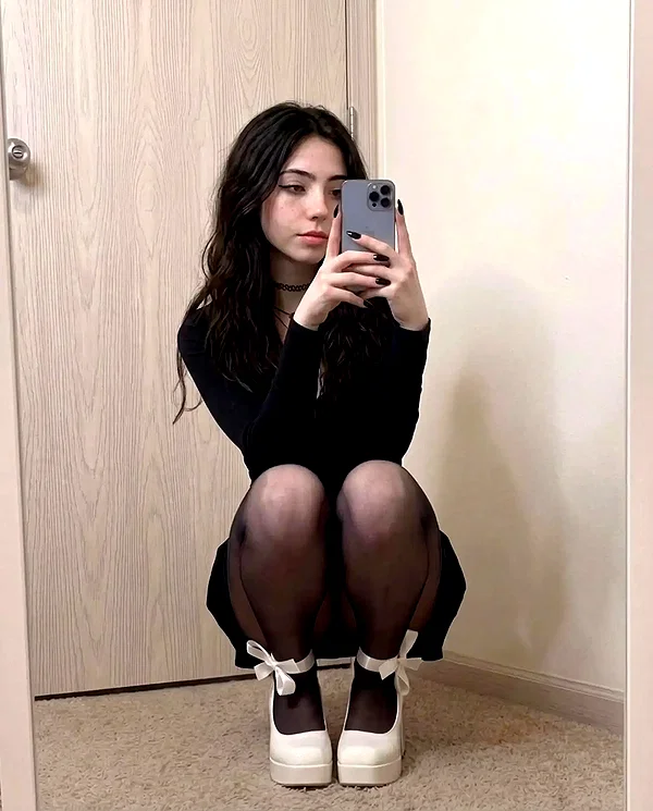 lilylicioous instagram image archive image