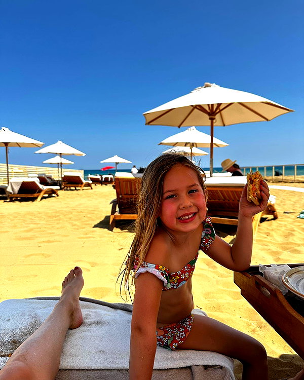 katehudson instagram image archive image