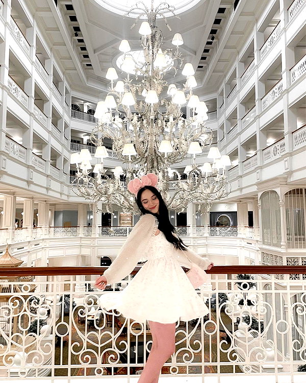 1uvgabi instagram image archive image