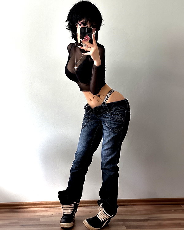 akasukye instagram image archive image