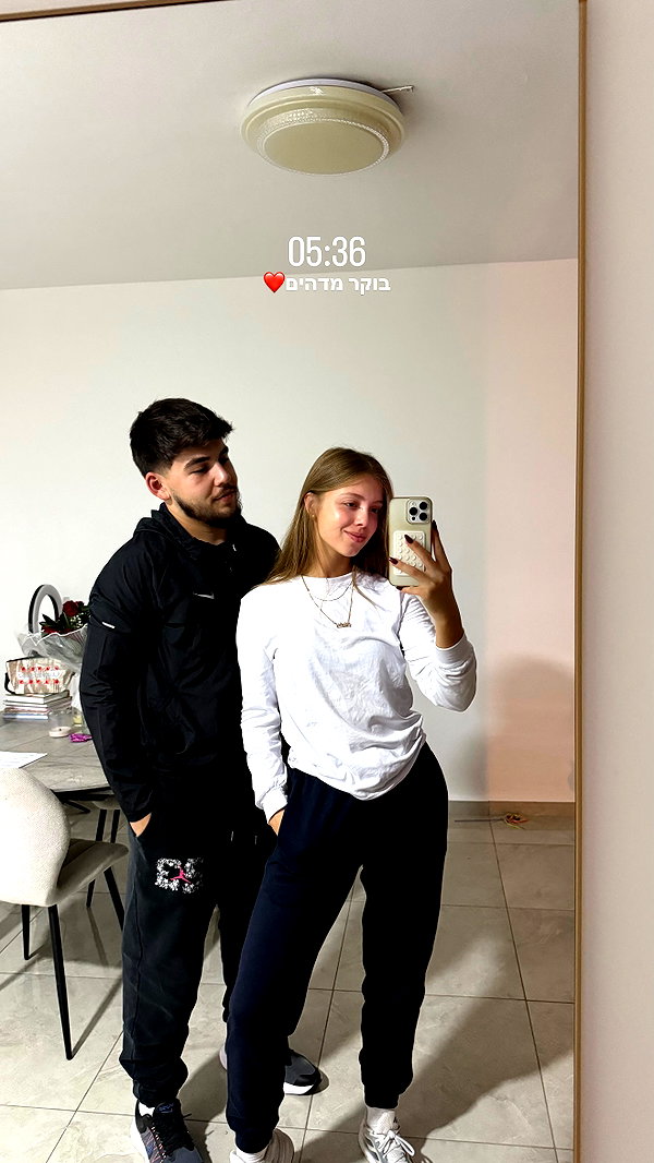 mishel_d_ instagram image archive image