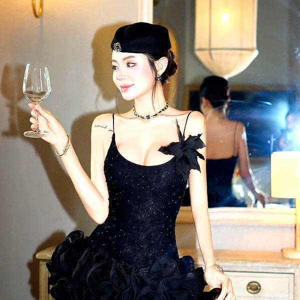 lyhythuedoxinh instagram image archive image