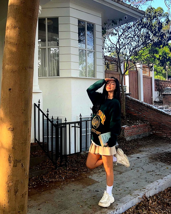 ll.lu1s instagram image archive image