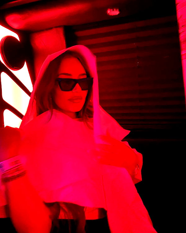 staskaranikolaou instagram image archive image