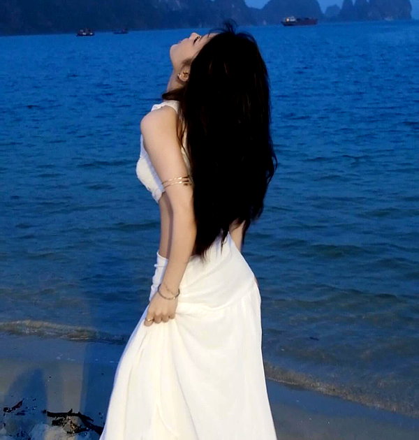 lyhythuedoxinh instagram image archive image